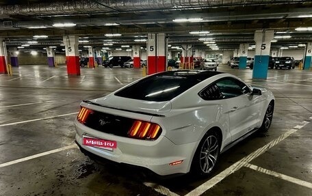 Ford Mustang VI рестайлинг, 2016 год, 2 500 000 рублей, 8 фотография