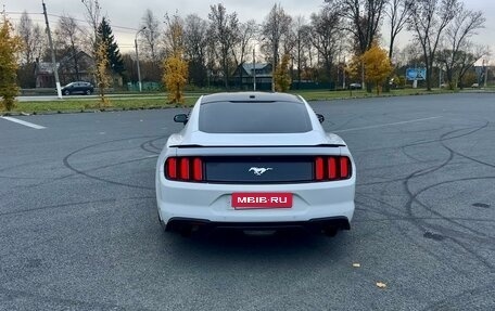 Ford Mustang VI рестайлинг, 2016 год, 2 500 000 рублей, 13 фотография