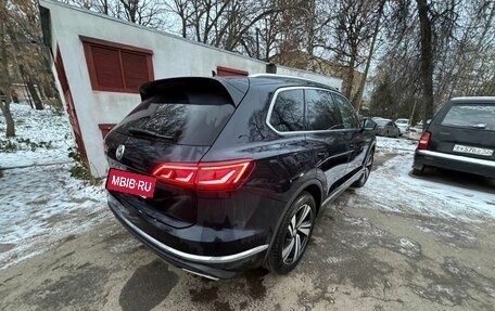 Volkswagen Touareg III, 2019 год, 6 197 000 рублей, 3 фотография