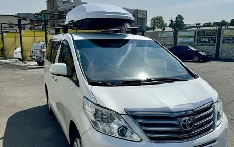 Toyota Alphard III, 2012 год, 3 600 000 рублей, 2 фотография