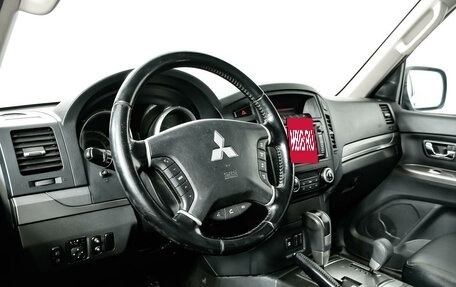 Mitsubishi Pajero IV, 2012 год, 2 740 000 рублей, 13 фотография