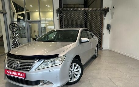 Toyota Camry, 2013 год, 1 945 000 рублей, 2 фотография