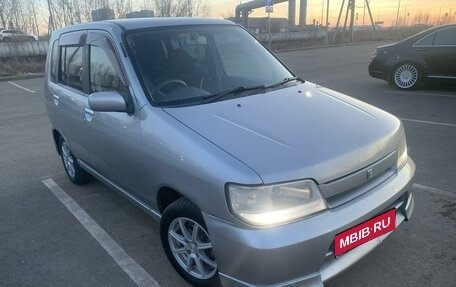 Nissan Cube II, 2001 год, 299 000 рублей, 1 фотография