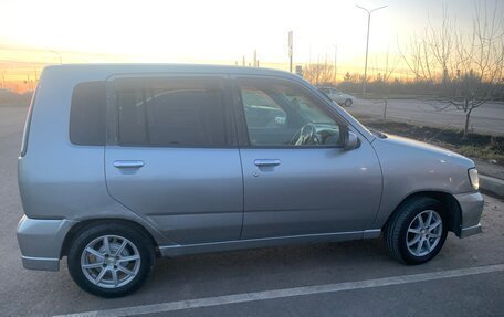 Nissan Cube II, 2001 год, 299 000 рублей, 5 фотография