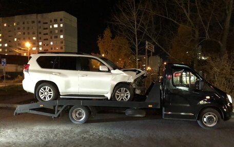 Toyota Land Cruiser Prado 150 рестайлинг 2, 2012 год, 1 500 000 рублей, 1 фотография