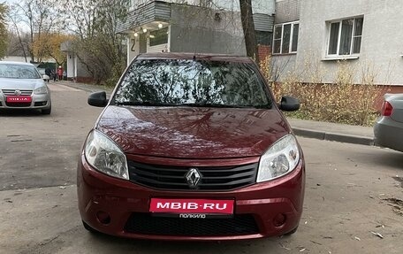 Renault Sandero I, 2011 год, 999 999 рублей, 1 фотография