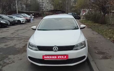 Volkswagen Jetta VI, 2012 год, 1 220 000 рублей, 5 фотография