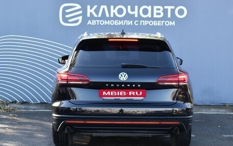 Volkswagen Touareg III, 2018 год, 5 000 000 рублей, 4 фотография