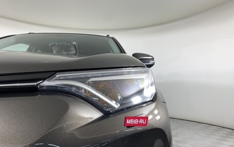 Toyota RAV4, 2018 год, 2 580 000 рублей, 10 фотография