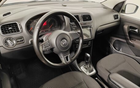 Volkswagen Polo VI (EU Market), 2012 год, 749 000 рублей, 12 фотография