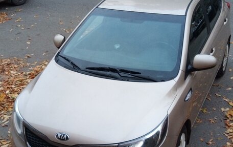 KIA Rio III рестайлинг, 2015 год, 1 090 000 рублей, 2 фотография