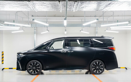 Toyota Alphard, 2024 год, 17 900 000 рублей, 2 фотография