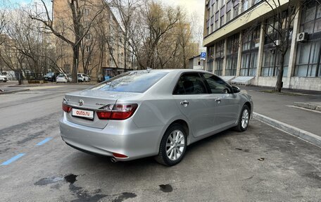 Toyota Camry, 2016 год, 2 390 000 рублей, 3 фотография