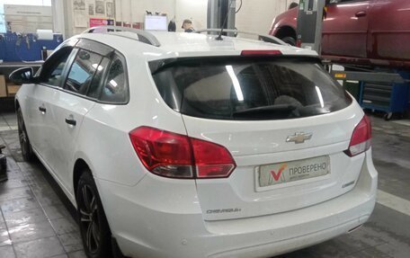 Chevrolet Cruze II, 2013 год, 800 000 рублей, 4 фотография