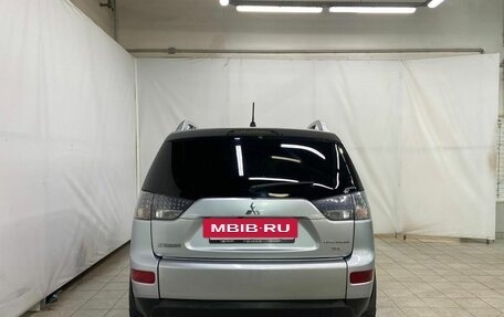 Mitsubishi Outlander III рестайлинг 3, 2007 год, 1 280 000 рублей, 6 фотография