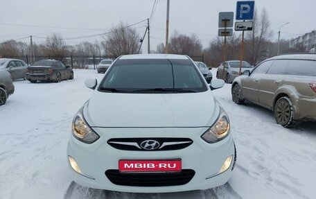 Hyundai Solaris II рестайлинг, 2013 год, 970 000 рублей, 1 фотография