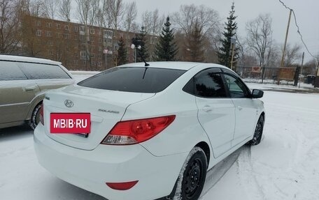 Hyundai Solaris II рестайлинг, 2013 год, 970 000 рублей, 5 фотография