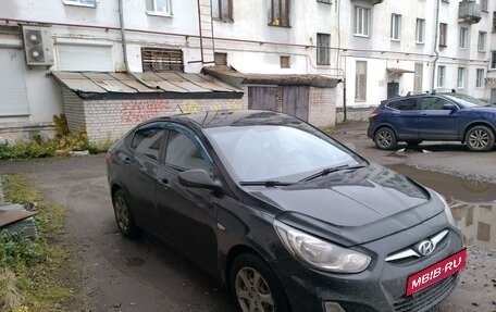 Hyundai Solaris II рестайлинг, 2011 год, 758 000 рублей, 2 фотография