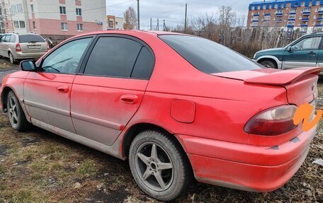 Toyota Avensis III рестайлинг, 2001 год, 290 000 рублей, 22 фотография