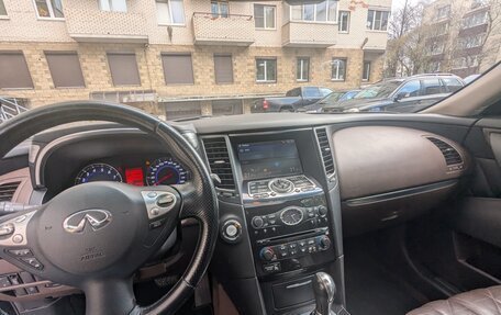 Infiniti FX II, 2009 год, 1 850 000 рублей, 13 фотография