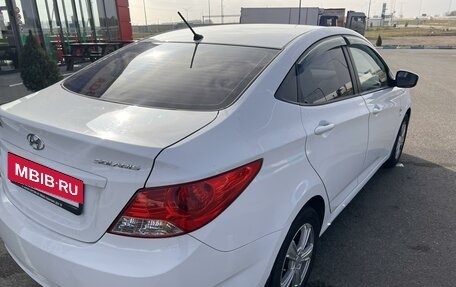 Hyundai Solaris II рестайлинг, 2013 год, 890 000 рублей, 9 фотография