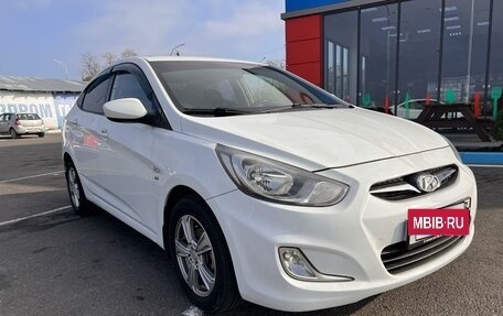 Hyundai Solaris II рестайлинг, 2013 год, 890 000 рублей, 11 фотография