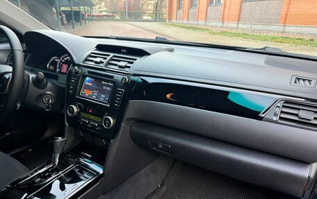 Toyota Camry, 2013 год, 1 699 000 рублей, 12 фотография