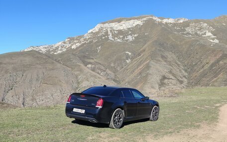 Chrysler 300C II, 2015 год, 3 000 000 рублей, 7 фотография