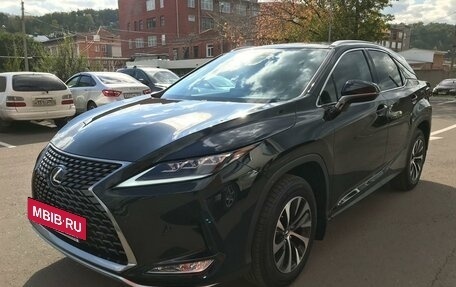 Lexus RX IV рестайлинг, 2021 год, 6 100 000 рублей, 2 фотография