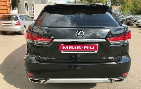 Lexus RX IV рестайлинг, 2021 год, 6 100 000 рублей, 6 фотография