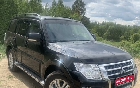 Mitsubishi Pajero IV, 2015 год, 3 300 000 рублей, 15 фотография