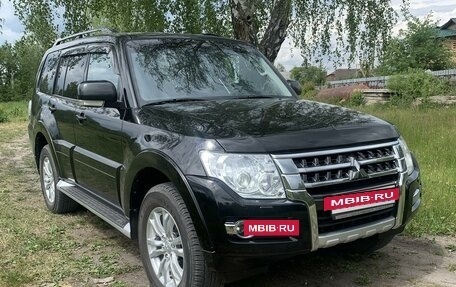 Mitsubishi Pajero IV, 2015 год, 3 300 000 рублей, 13 фотография