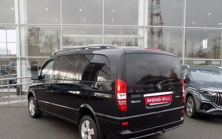 Mercedes-Benz Viano, 2011 год, 2 650 000 рублей, 5 фотография