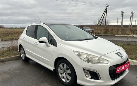 Peugeot 308 II, 2011 год, 640 000 рублей, 2 фотография