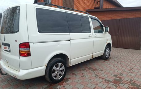 Volkswagen Transporter T5 рестайлинг, 2004 год, 699 000 рублей, 2 фотография