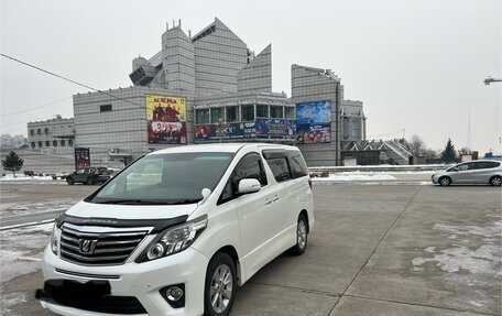 Toyota Alphard III, 2013 год, 2 800 000 рублей, 13 фотография