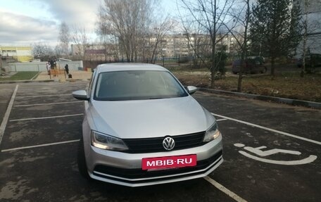 Volkswagen Jetta VI, 2014 год, 1 250 000 рублей, 2 фотография