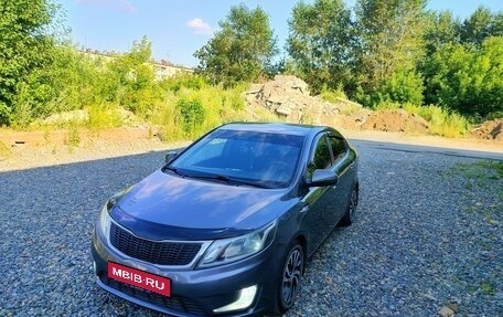 KIA Rio III рестайлинг, 2013 год, 900 000 рублей, 1 фотография