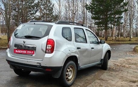 Renault Duster I рестайлинг, 2014 год, 780 000 рублей, 4 фотография