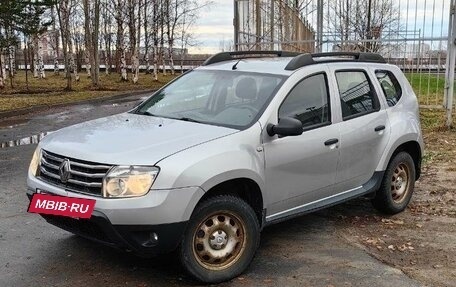 Renault Duster I рестайлинг, 2014 год, 780 000 рублей, 3 фотография