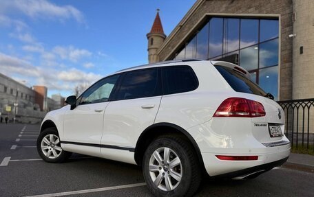 Volkswagen Touareg III, 2012 год, 2 599 900 рублей, 4 фотография