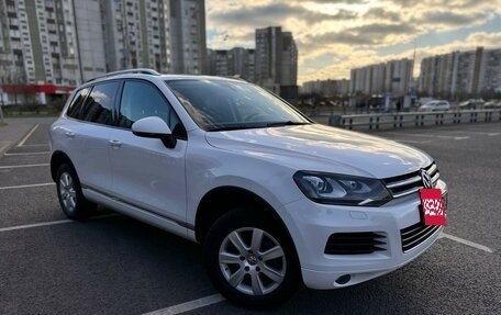 Volkswagen Touareg III, 2012 год, 2 599 900 рублей, 2 фотография