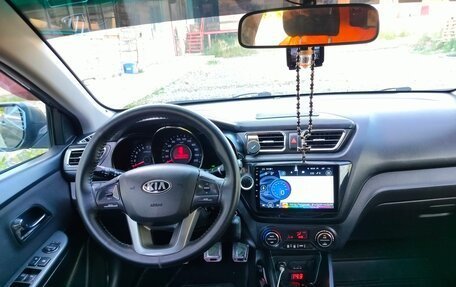 KIA Rio III рестайлинг, 2013 год, 900 000 рублей, 9 фотография