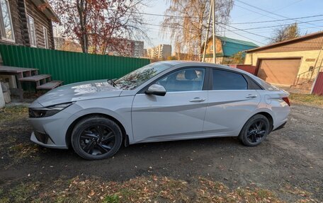 Hyundai Elantra, 2021 год, 2 299 000 рублей, 3 фотография