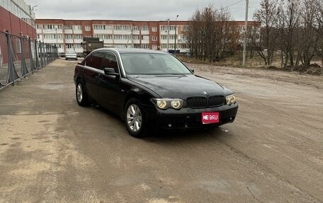 BMW 7 серия, 2004 год, 550 000 рублей, 1 фотография