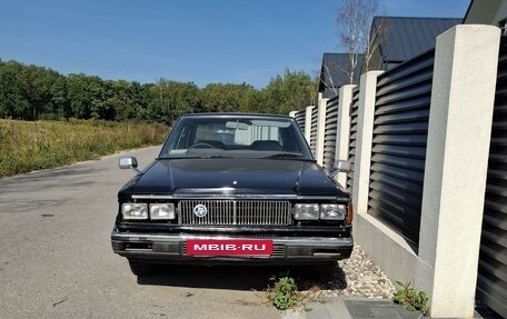 Nissan Gloria VIII, 1984 год, 180 000 рублей, 4 фотография