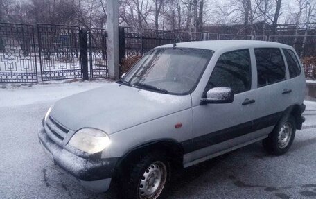 Chevrolet Niva I рестайлинг, 2003 год, 430 000 рублей, 3 фотография