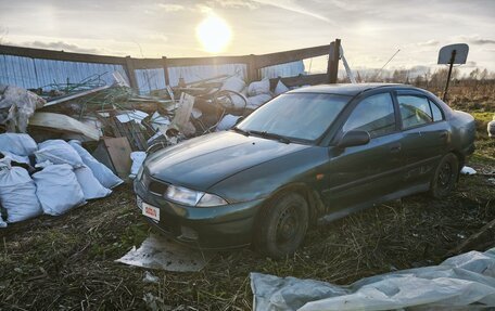 Mitsubishi Carisma I, 1997 год, 110 000 рублей, 3 фотография