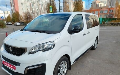 Peugeot Traveller I, 2021 год, 3 900 000 рублей, 6 фотография