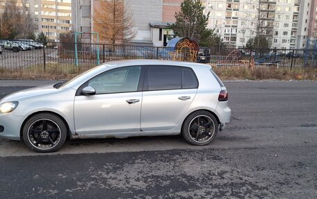 Volkswagen Golf VI, 2011 год, 700 000 рублей, 2 фотография